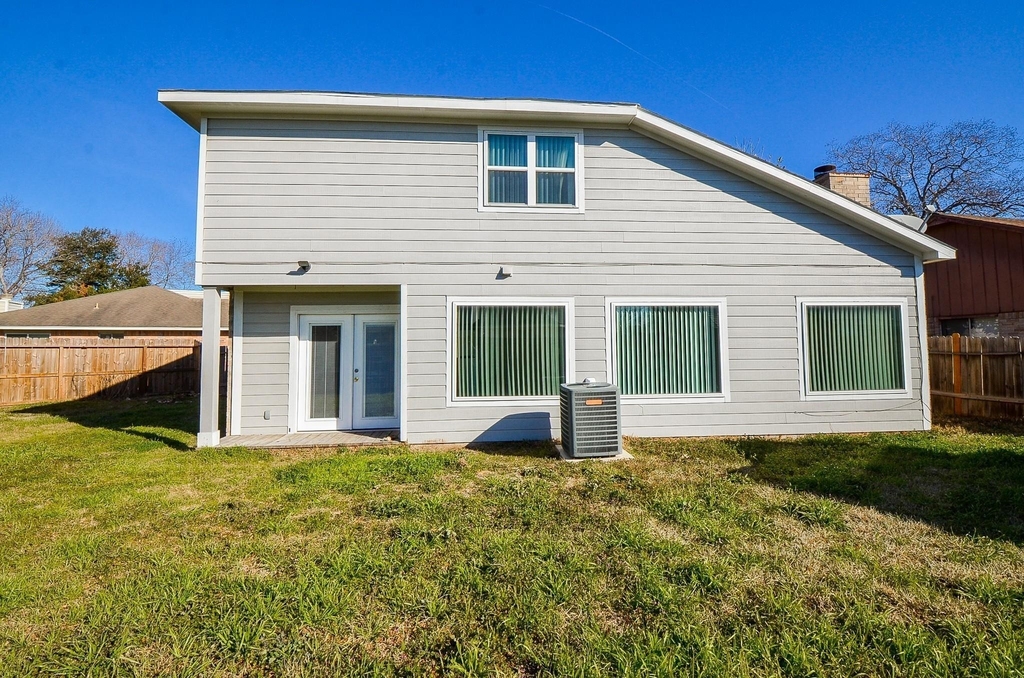 18723 Lippizaner Drive - Photo 1