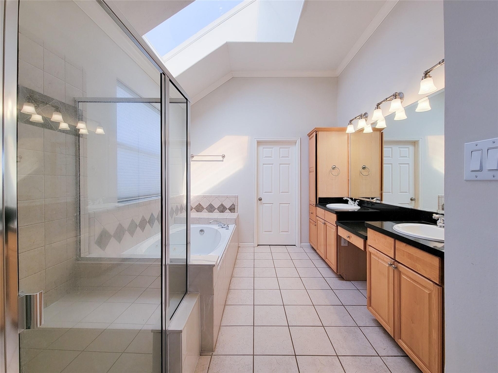 604 Reinerman Street - Photo 30
