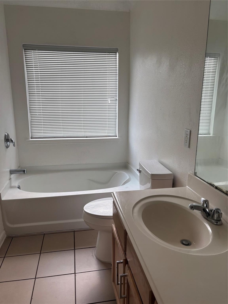 21115 Field House Court - Photo 4