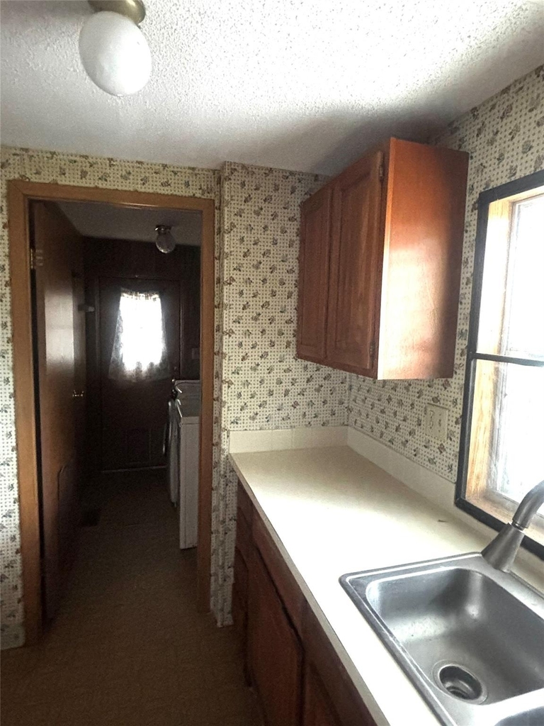 1201 Pampas Lane - Photo 8