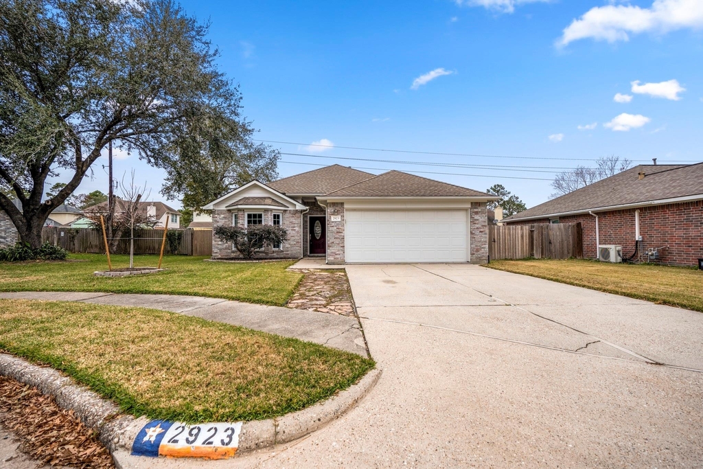2923 Goldspring Lane - Photo 1