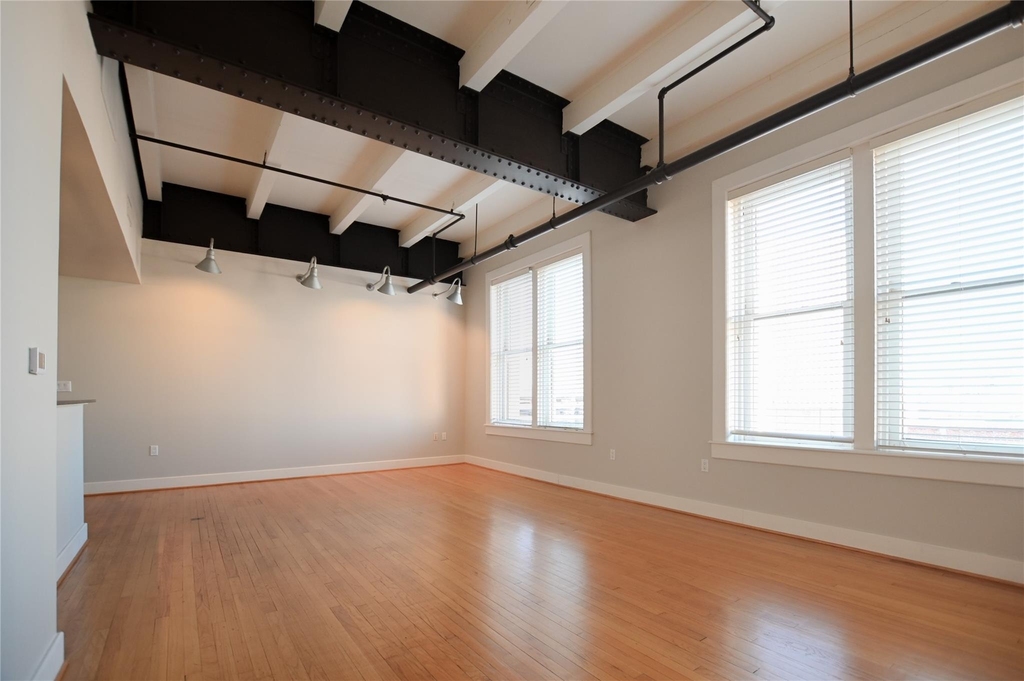 415 22nd Street - Photo 8