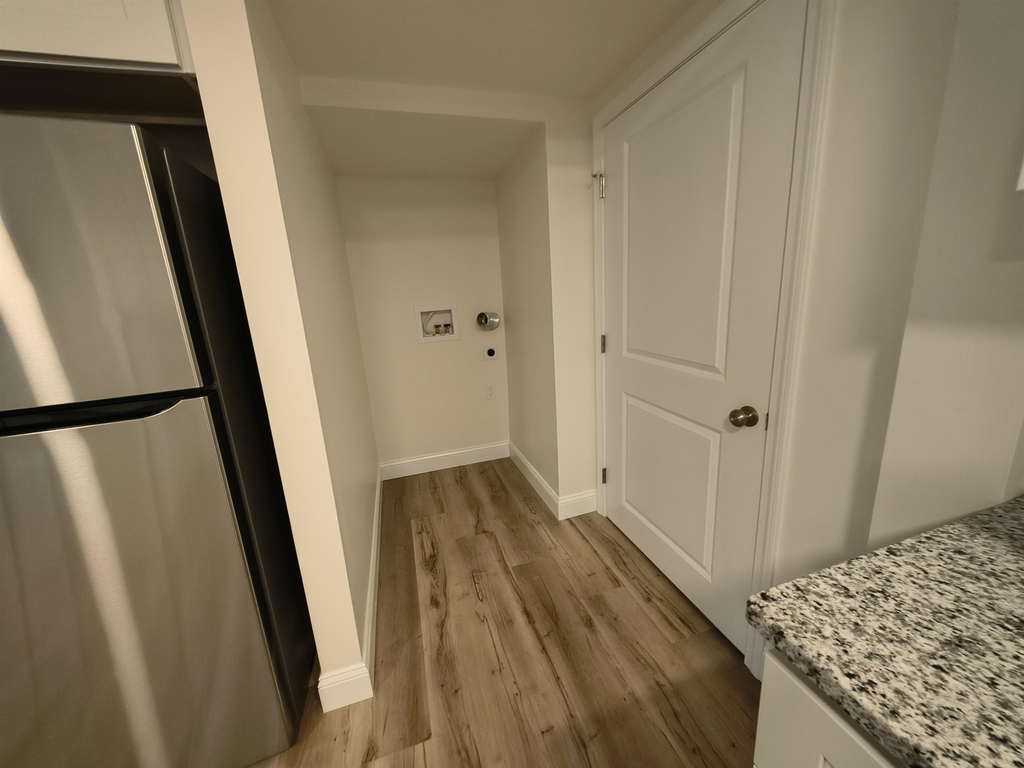 390 Union - Photo 27
