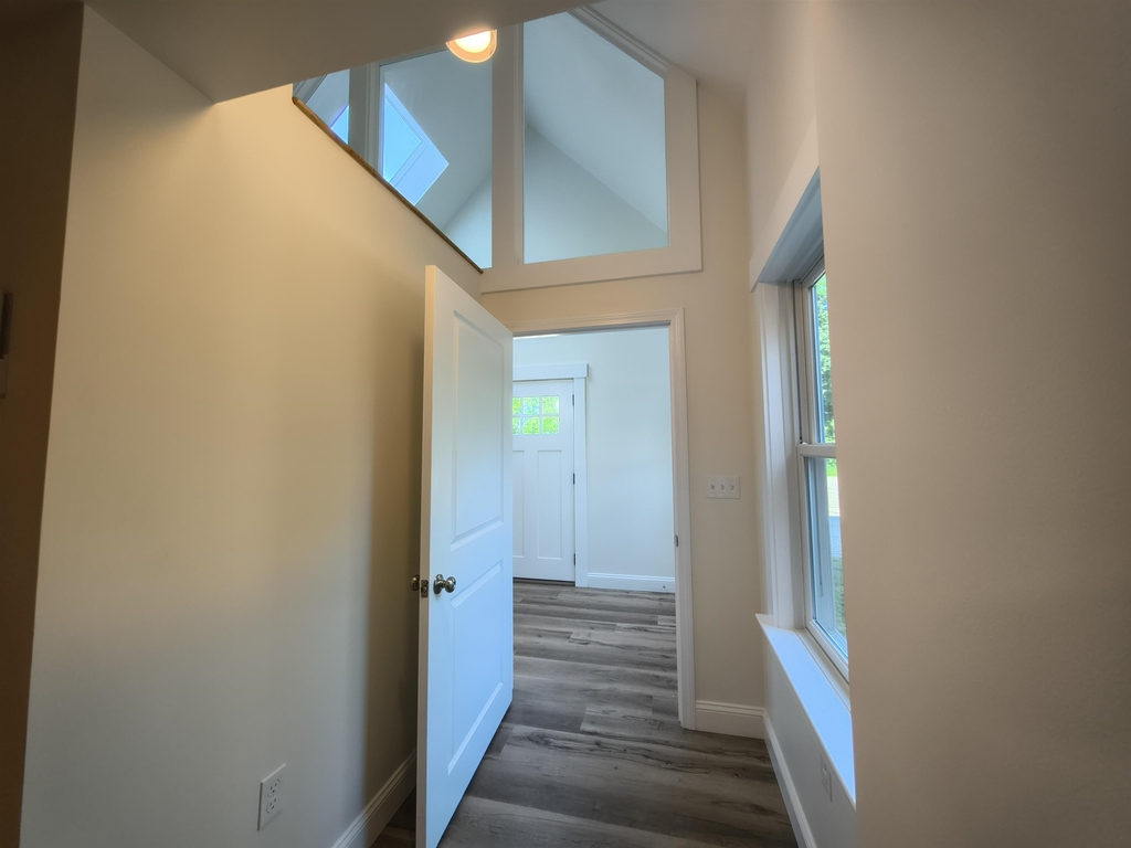 390 Union - Photo 14