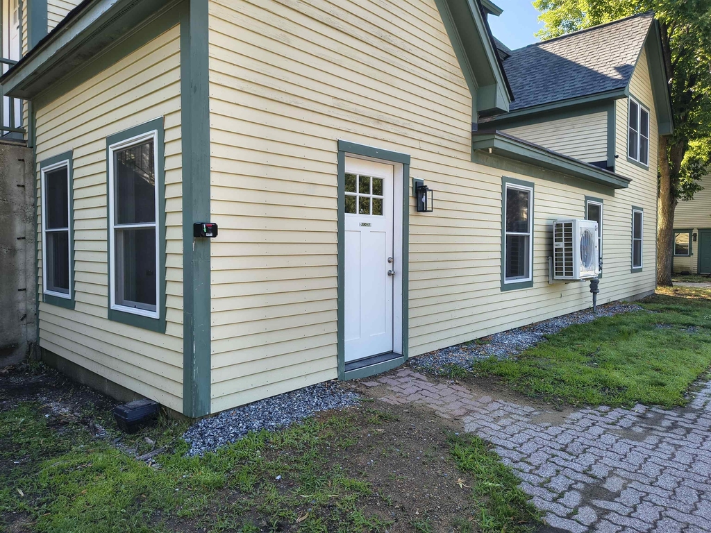 390 Union - Photo 2