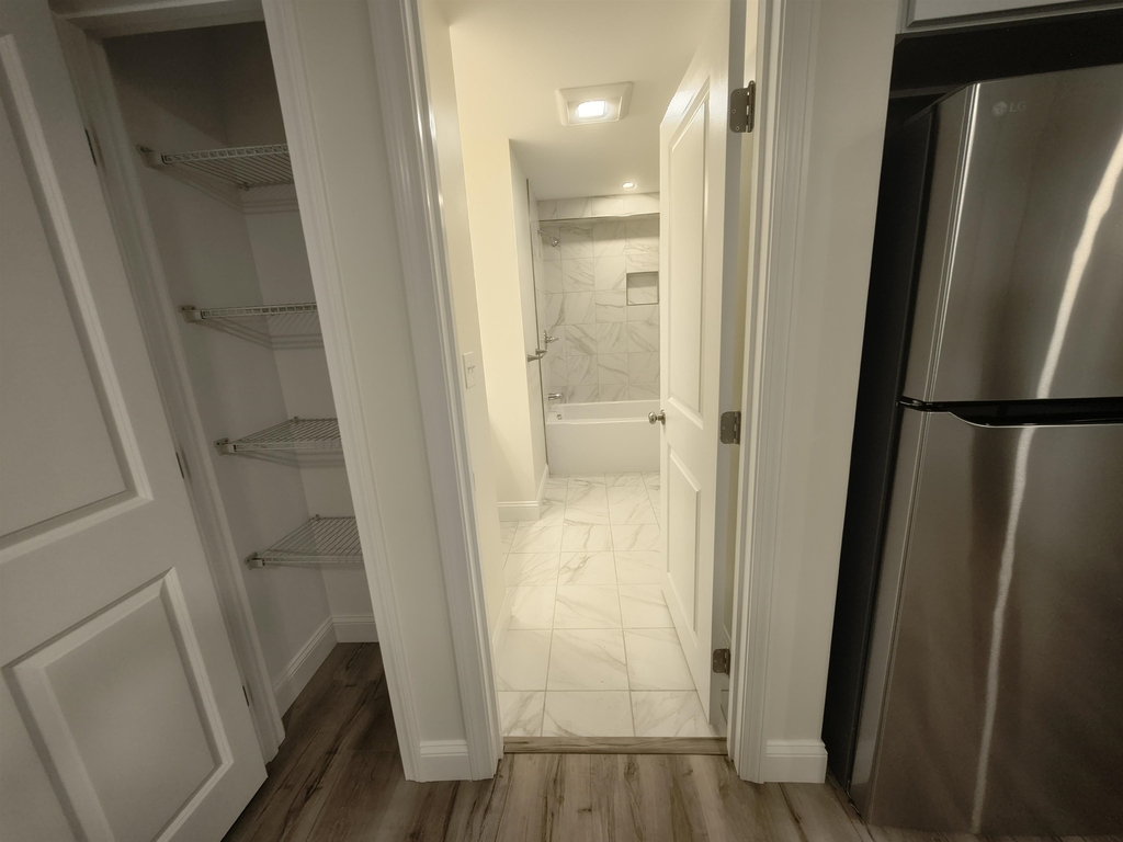 390 Union - Photo 28