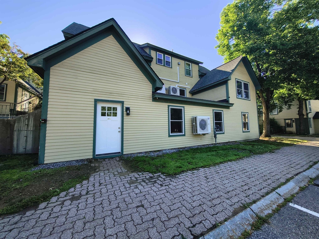390 Union - Photo 35