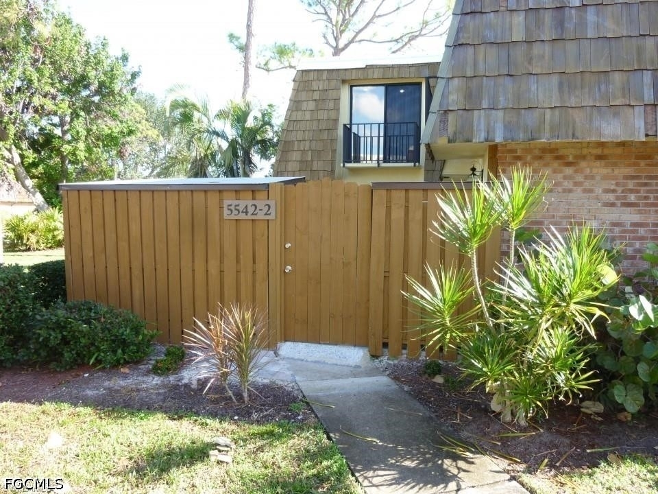 5542 Malt Drive - Photo 0