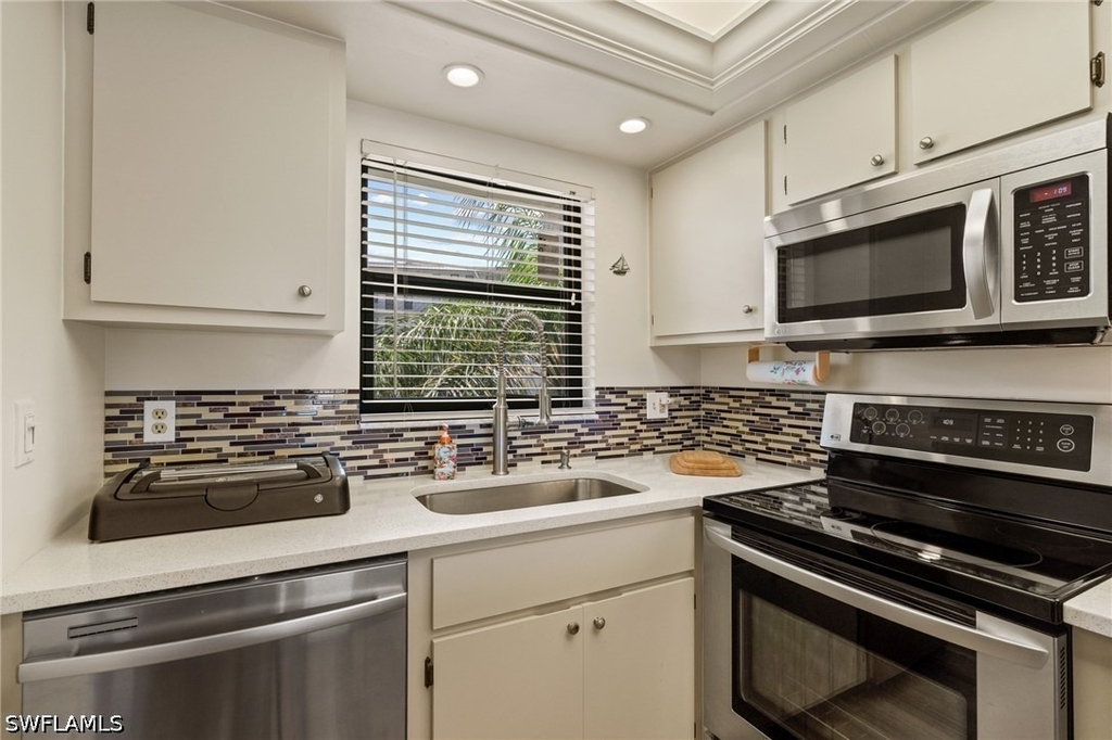 6897 Estero Blvd - Photo 6