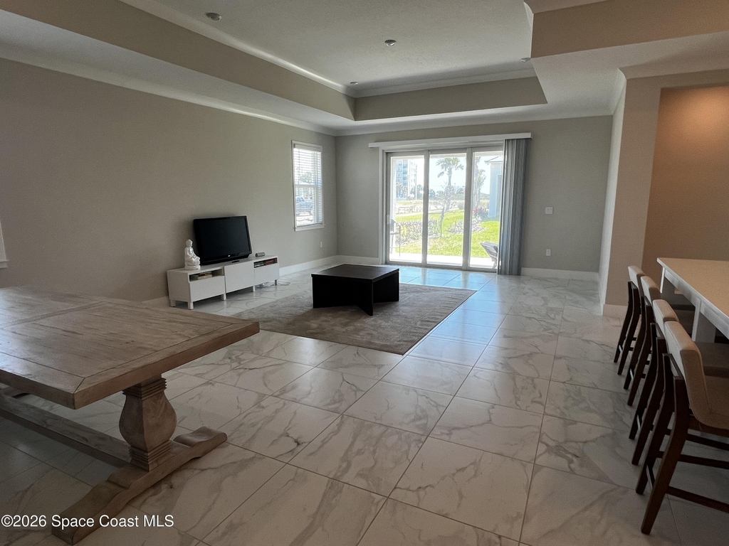 607 Clearwater Avenue - Photo 2