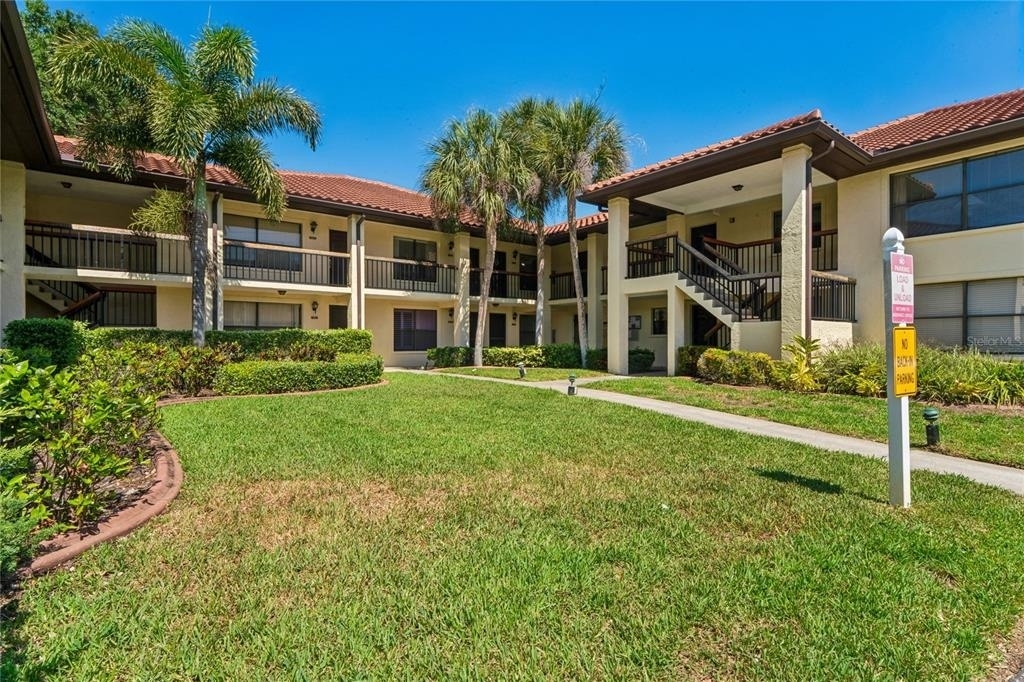 305 Hammock Pine Boulevard - Photo 0