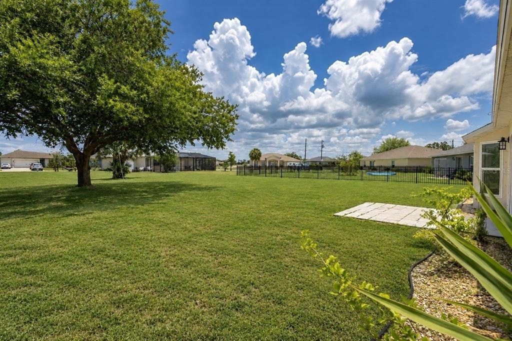 25324 Lychee Court - Photo 8