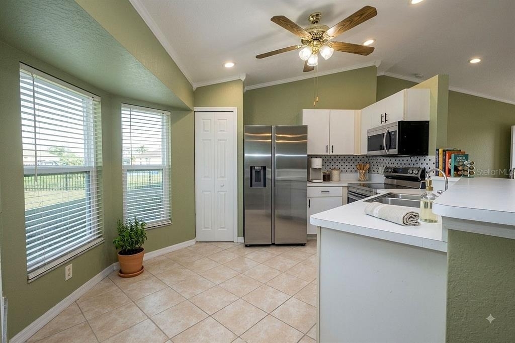 25324 Lychee Court - Photo 15