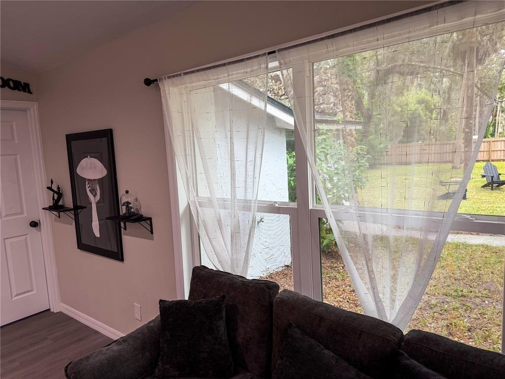 370 Hand Ave - Photo 31