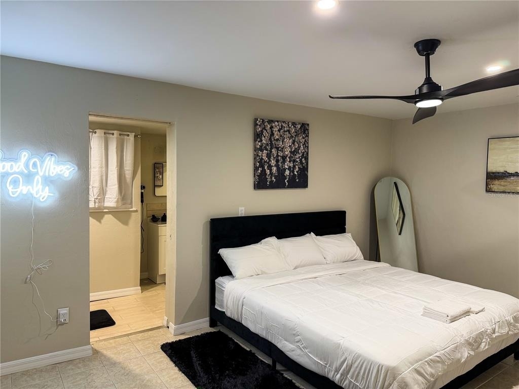 370 Hand Ave - Photo 24