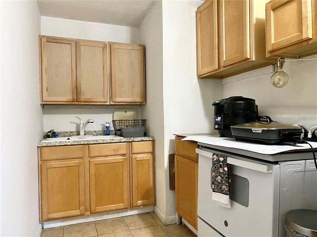 607 N Forrest Avenue - Photo 3