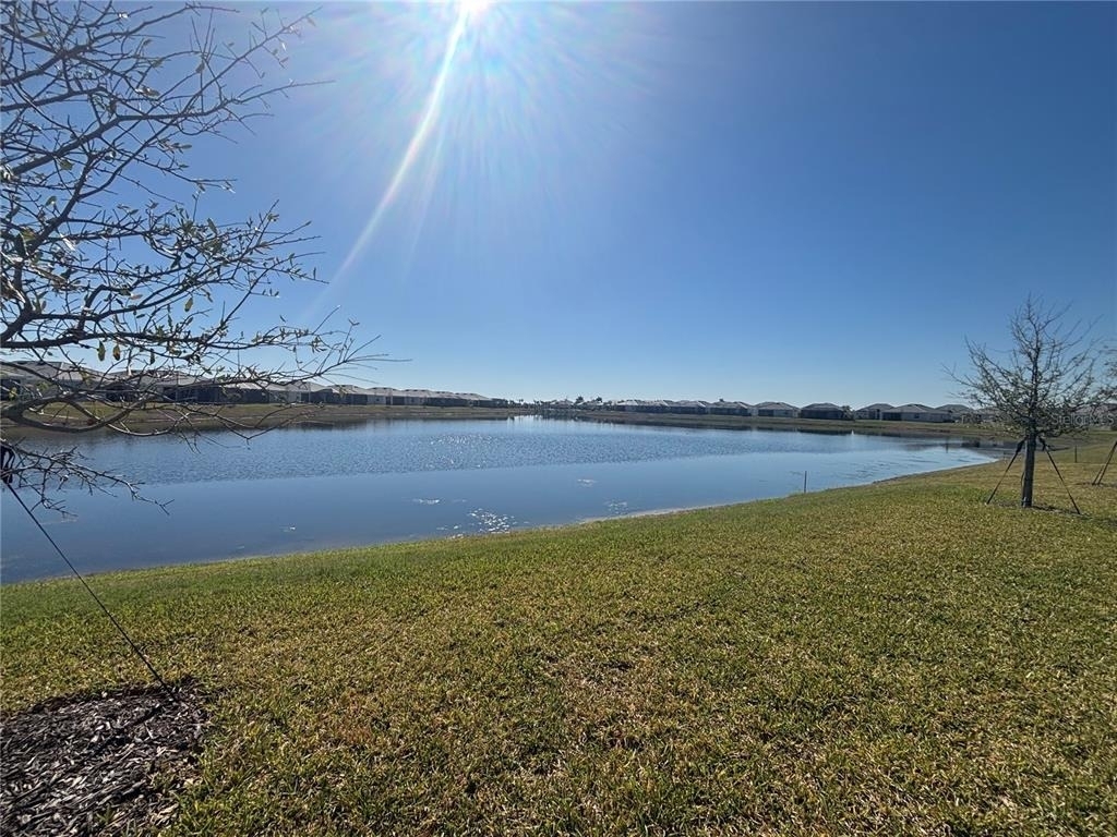7869 Lakes Edge Lane - Photo 15