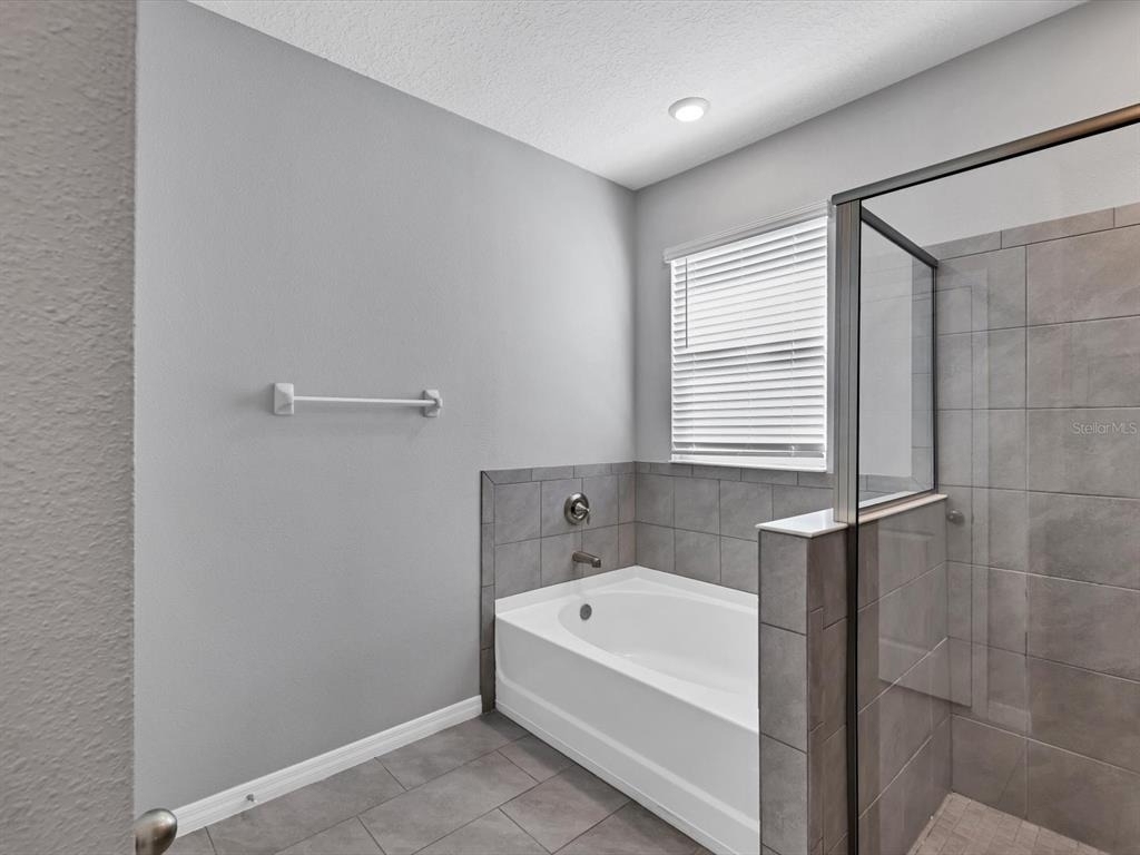 17605 Cantarina Cove - Photo 22