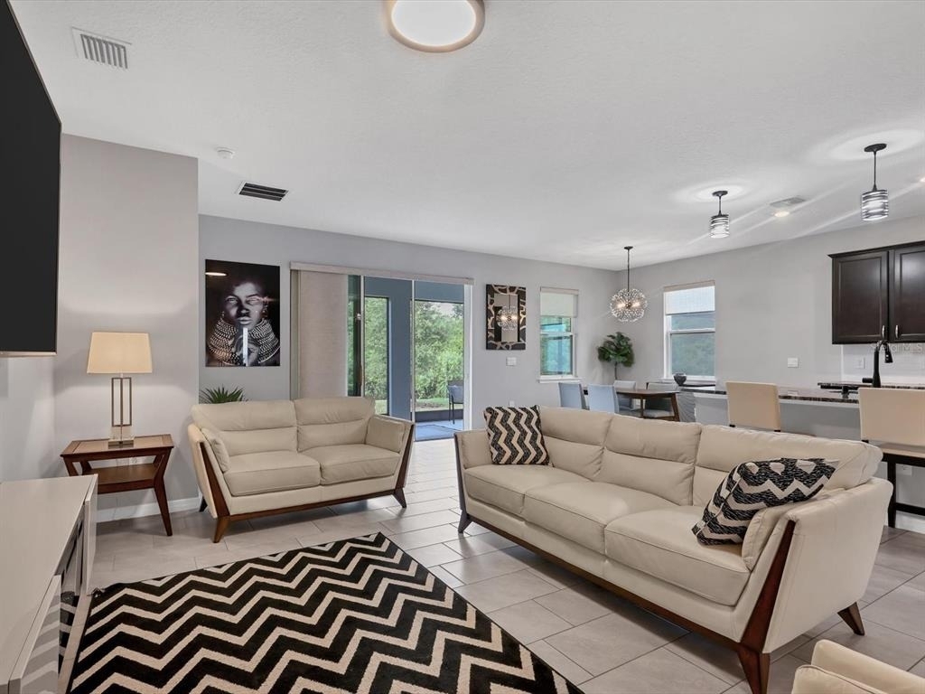 17605 Cantarina Cove - Photo 9