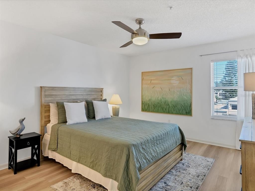 3607 E Bay Drive - Photo 16