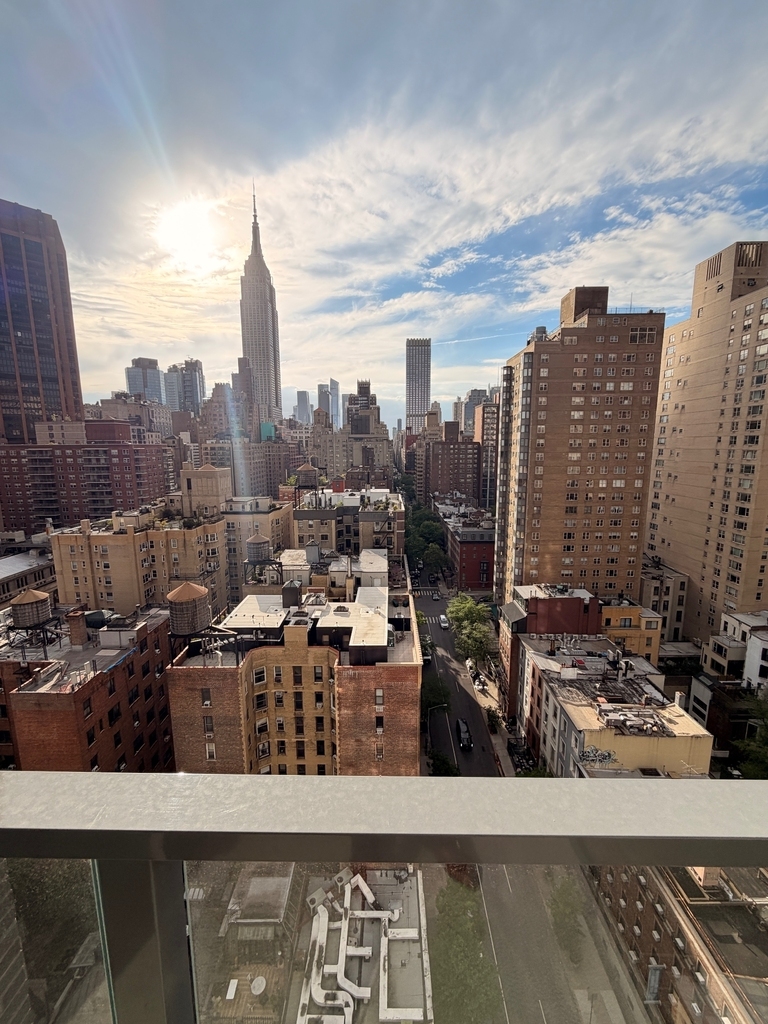 162 East 36th Street - Photo 15
