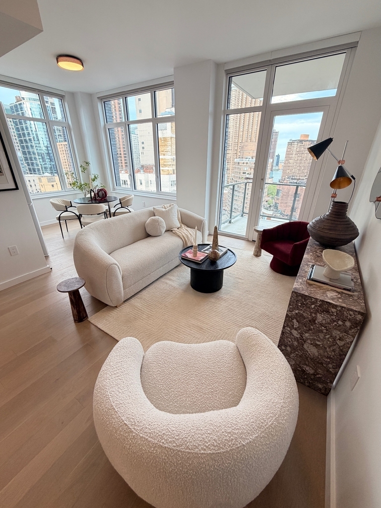 162 East 36th Street - Photo 7