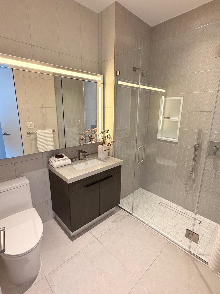 162 East 36th Street - Photo 12