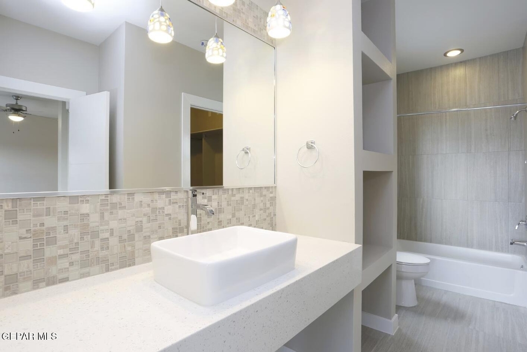 410 Thorn Avenue - Photo 5