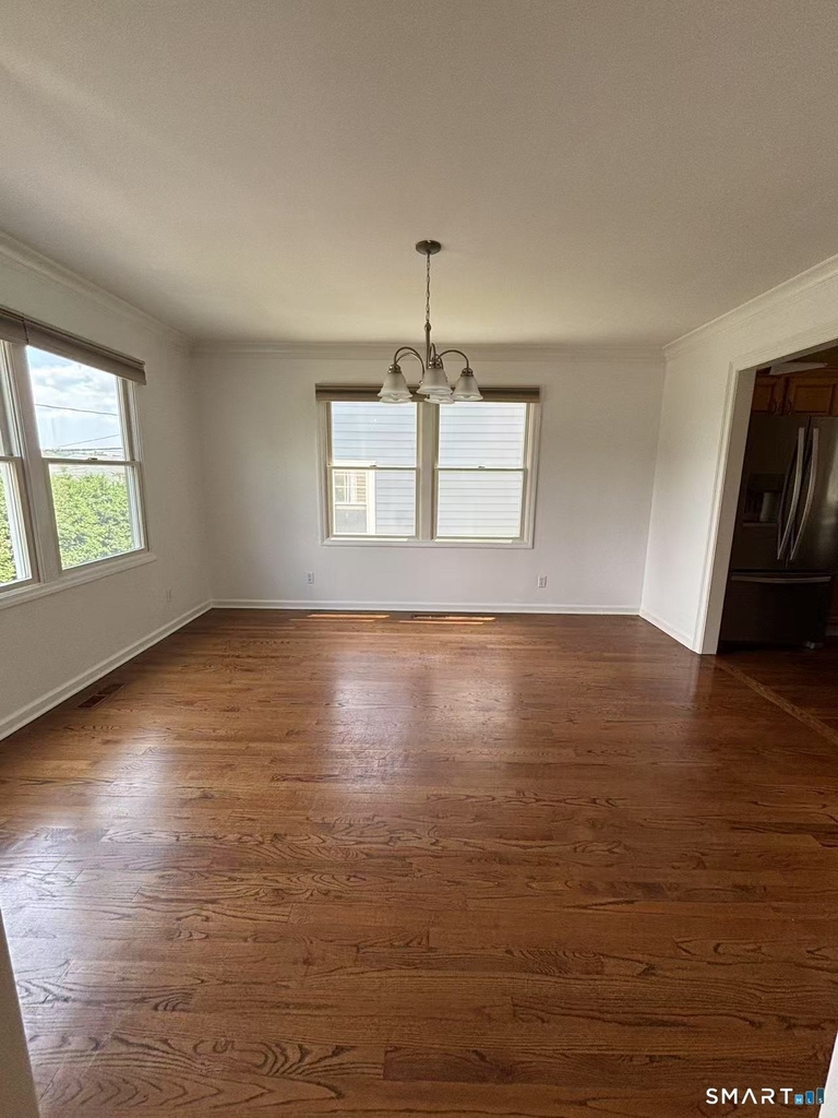 36 Nicholas Avenue - Photo 2