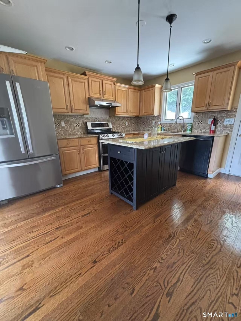 36 Nicholas Avenue - Photo 0