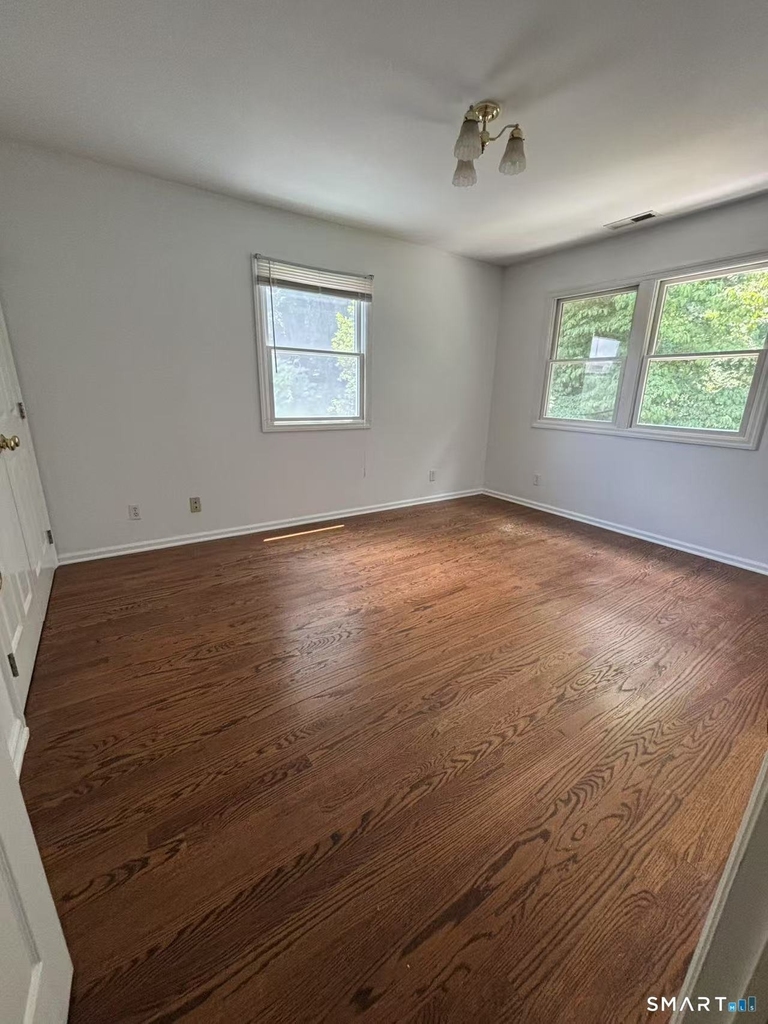 36 Nicholas Avenue - Photo 5