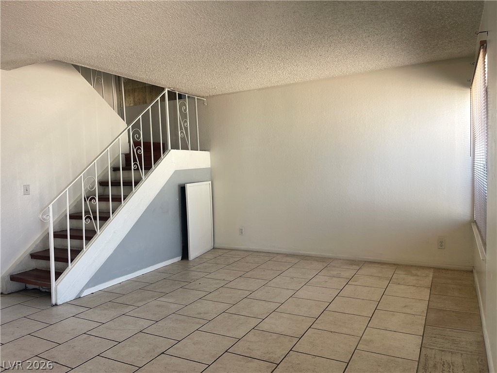 3904 Blackford Place - Photo 5