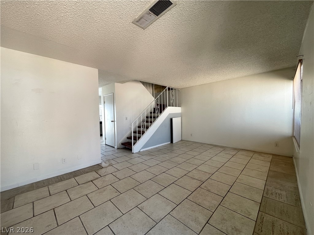 3904 Blackford Place - Photo 4