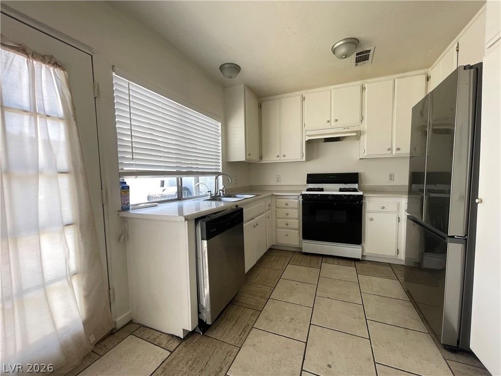 3904 Blackford Place - Photo 12