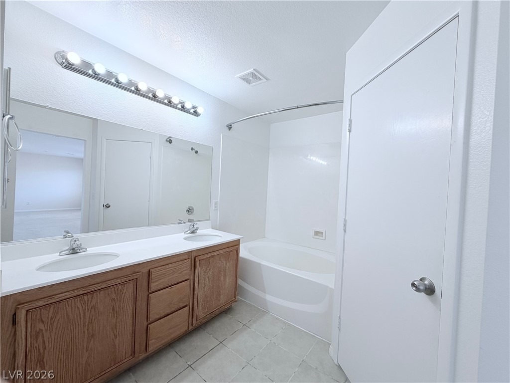 7492 Mulgrave Court - Photo 15