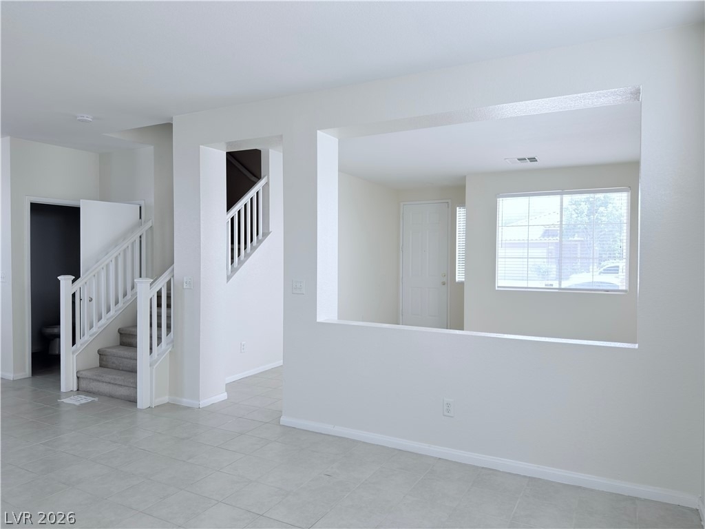 7492 Mulgrave Court - Photo 4