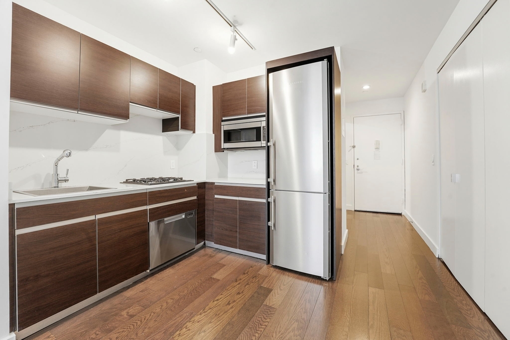 116 John Street - Photo 3