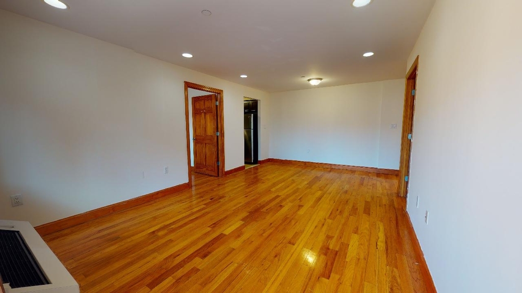 84-14 143rd Street - Photo 5