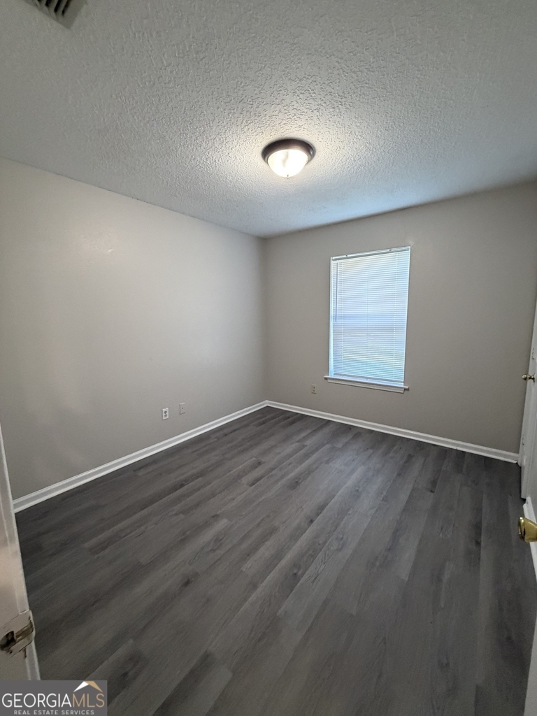 707 Lawnwood Avenue - Photo 10