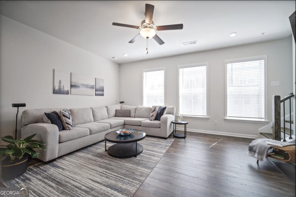 1595 Ridgebrook Down - Photo 7