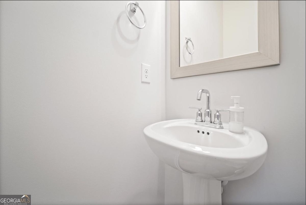 1595 Ridgebrook Down - Photo 13