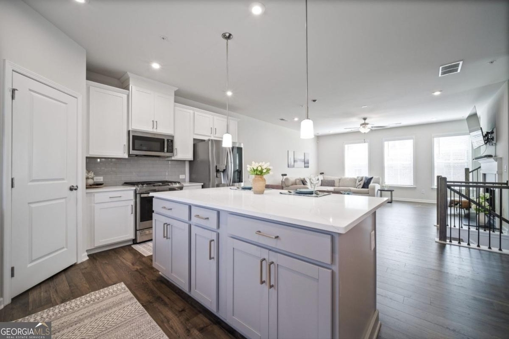 1595 Ridgebrook Down - Photo 11