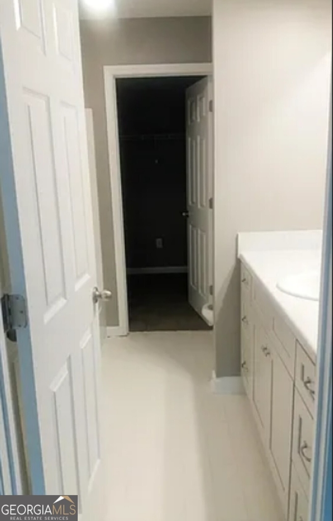 184 Strickland Avenue - Photo 5