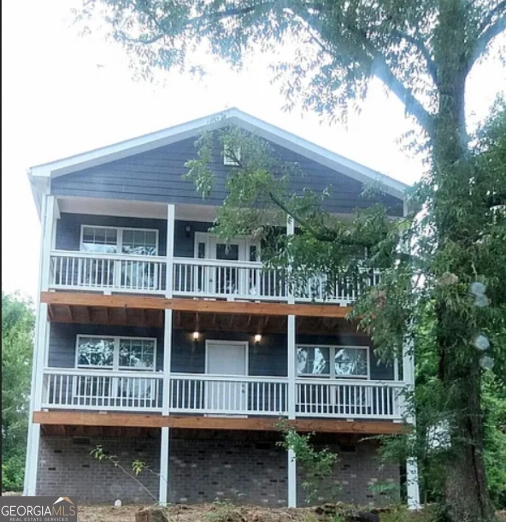 184 Strickland Avenue - Photo 0
