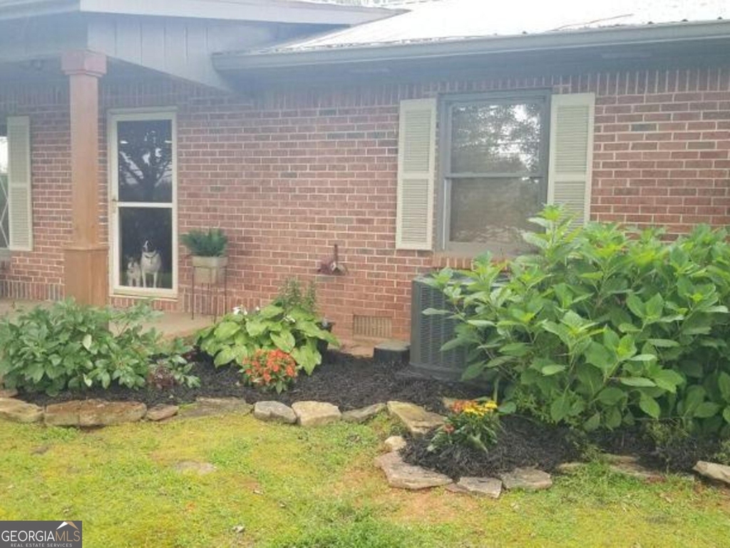 24 Ray Mcclain Lane - Photo 1