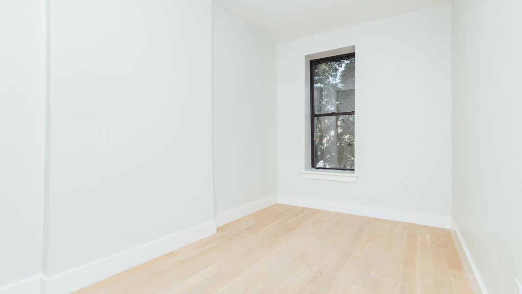 86 Clinton Ave - Photo 6