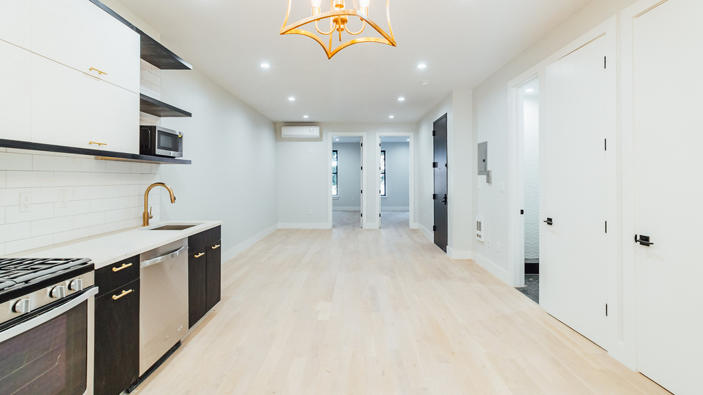 86 Clinton Ave - Photo 7
