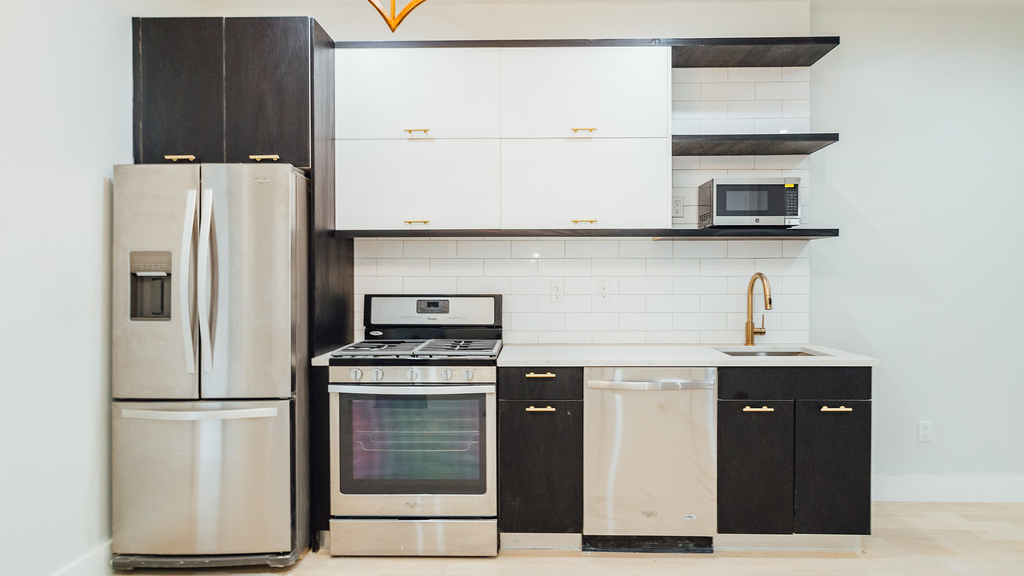 86 Clinton Ave - Photo 15