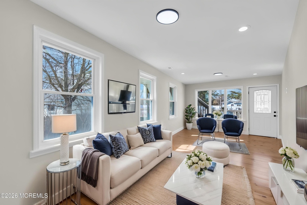 101 Clearwater Drive - Photo 11