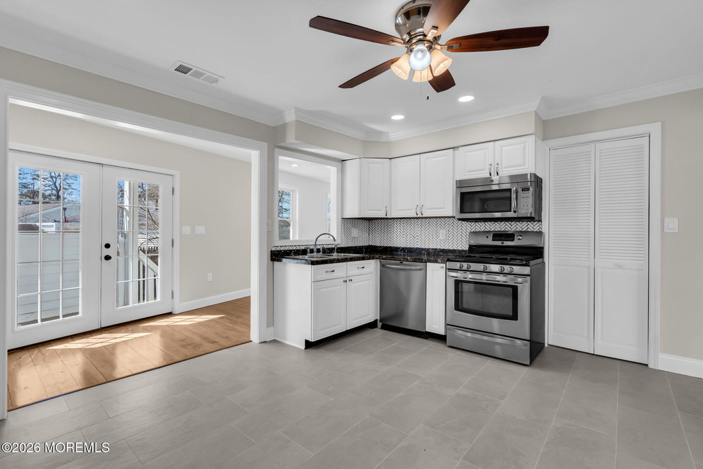 101 Clearwater Drive - Photo 10